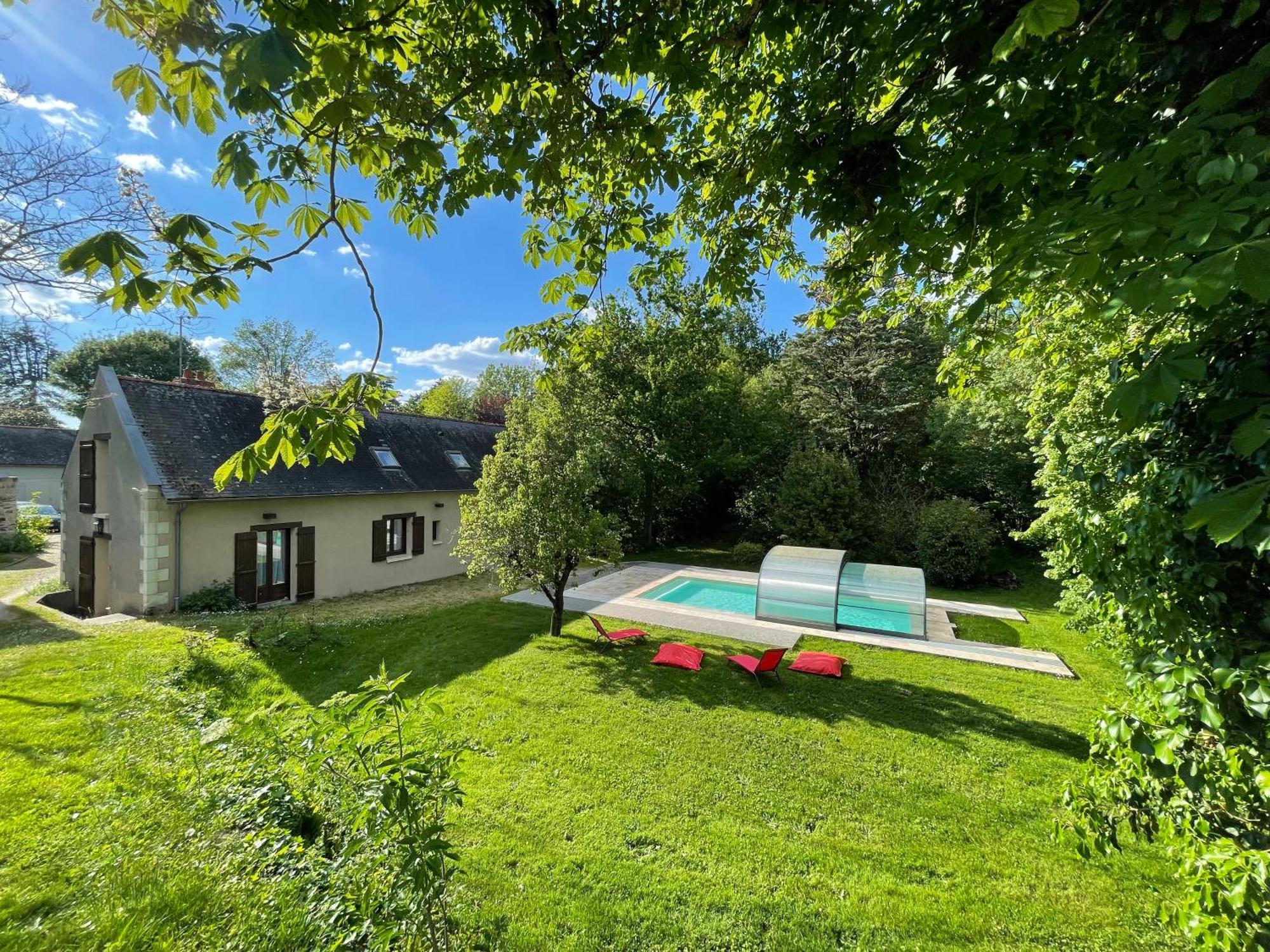 Вилла Domaine Jeanne De Laval La Bohalle Экстерьер фото