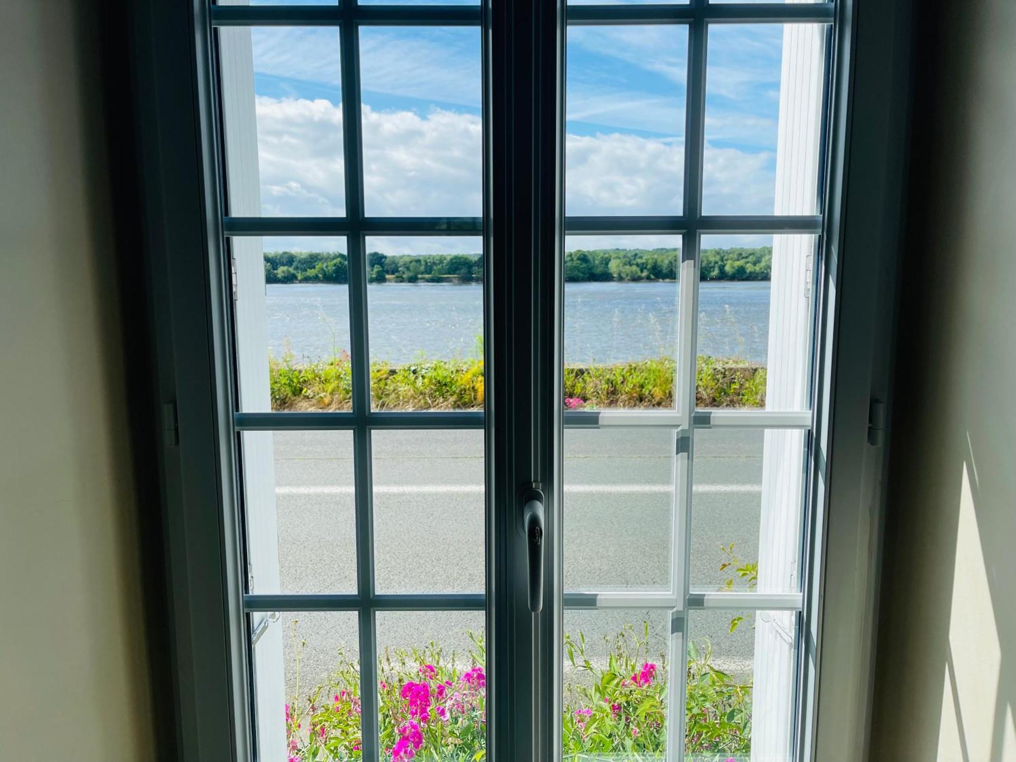 Вилла Domaine Jeanne De Laval La Bohalle Номер фото